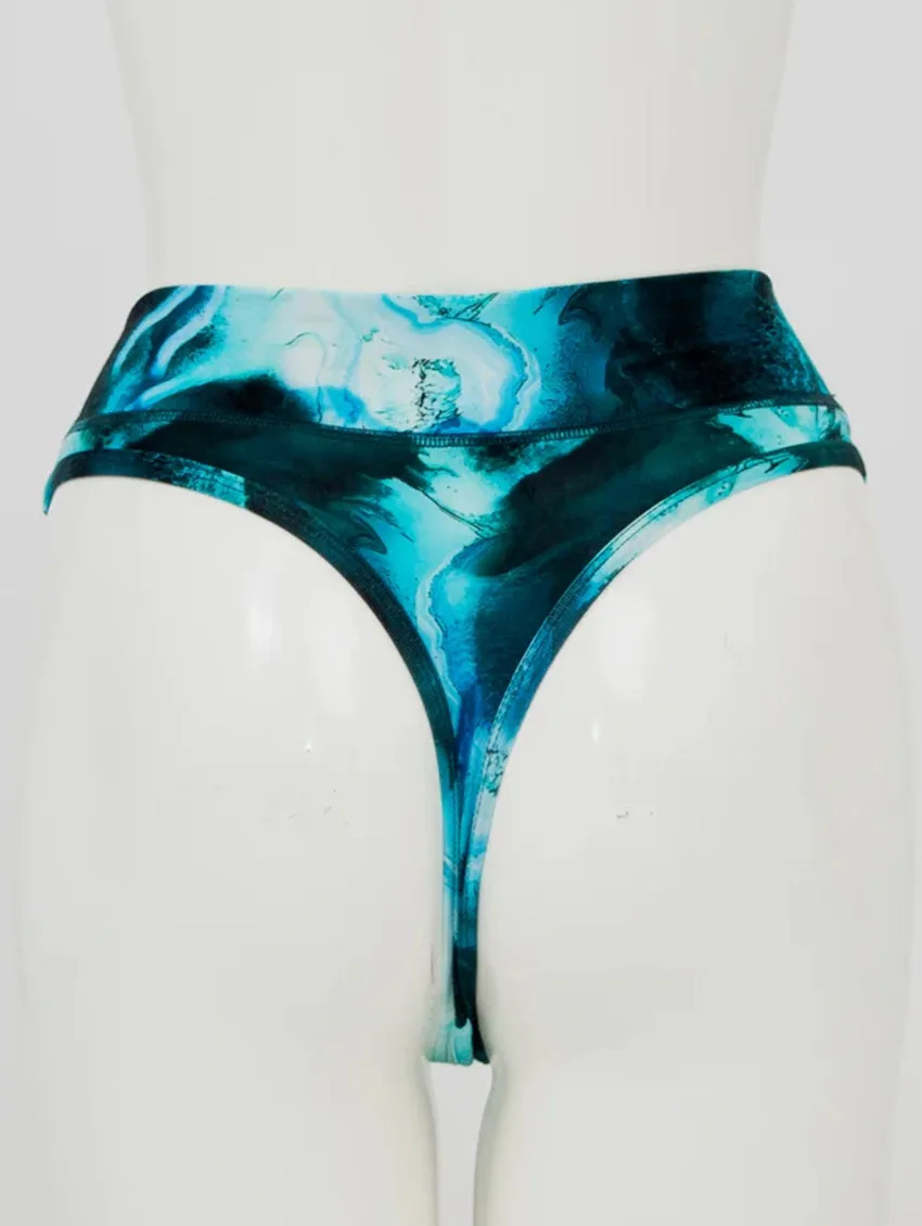 Blue Sky La Thong