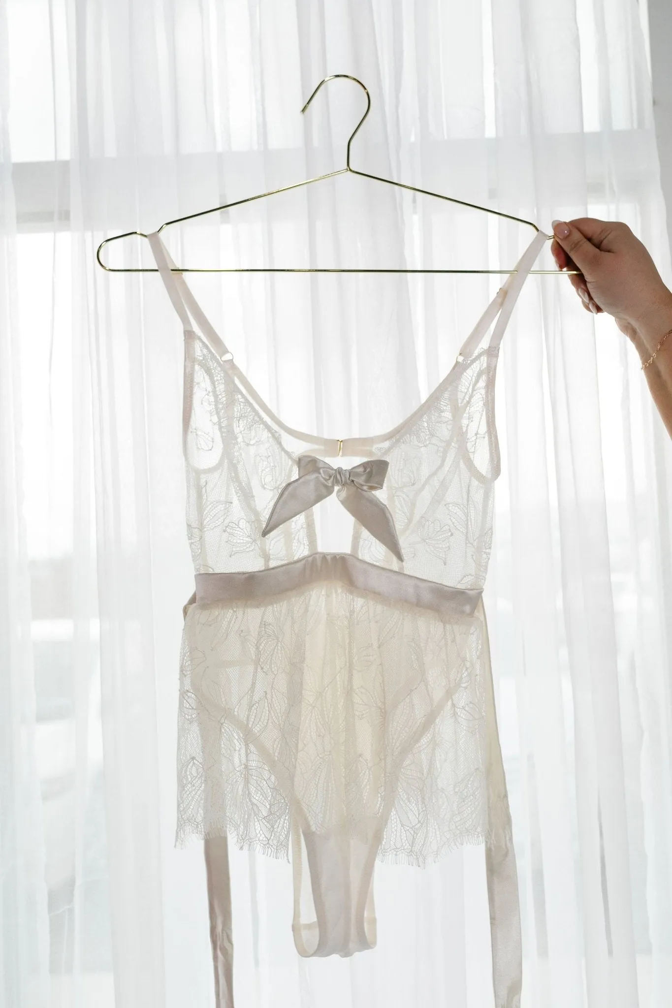 Bridal Bundle: Eyelash Lace Crotchless Teddy - Pearl