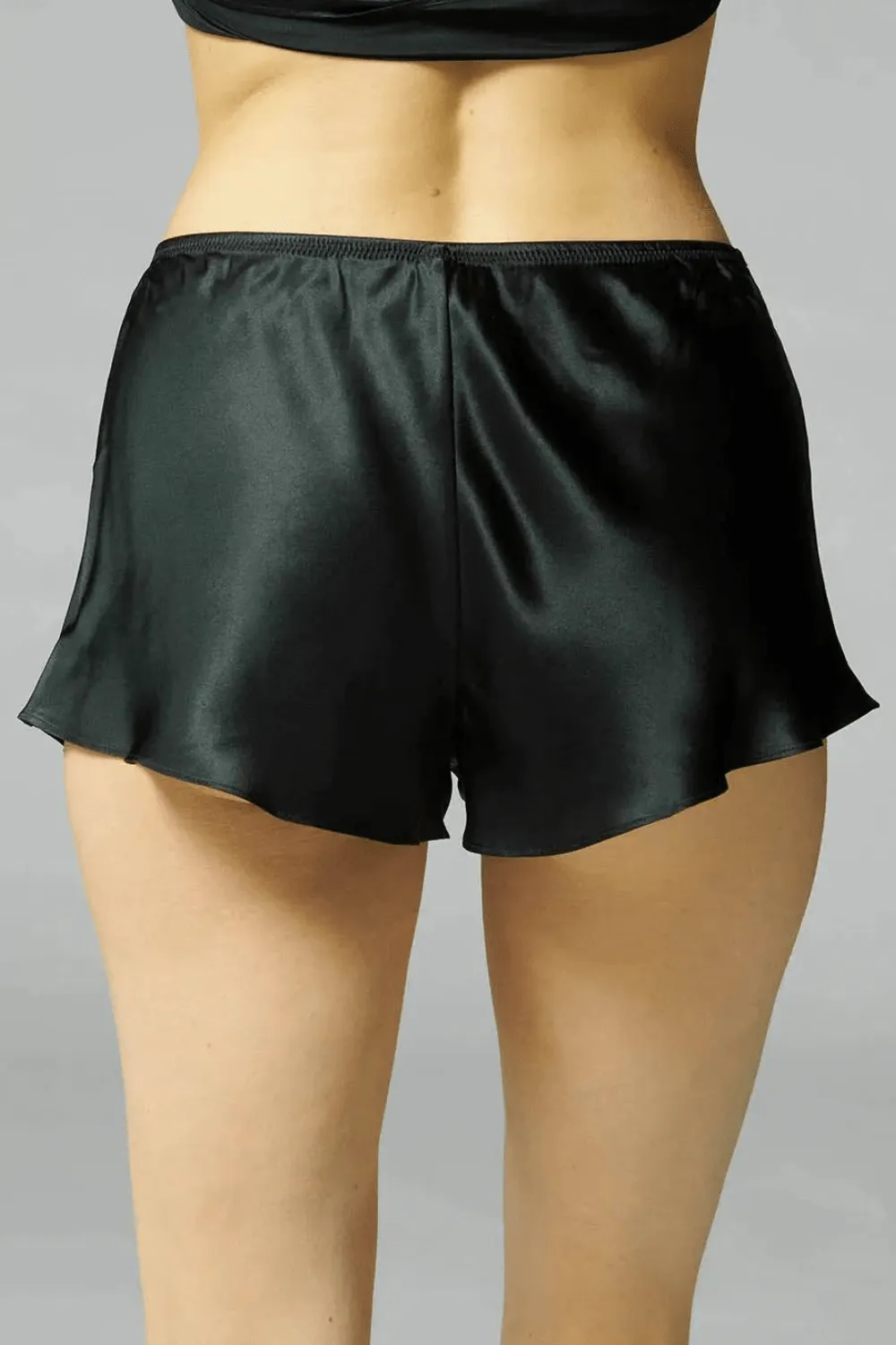Dream Silk Short Black. Size 2 (UK 10-12)