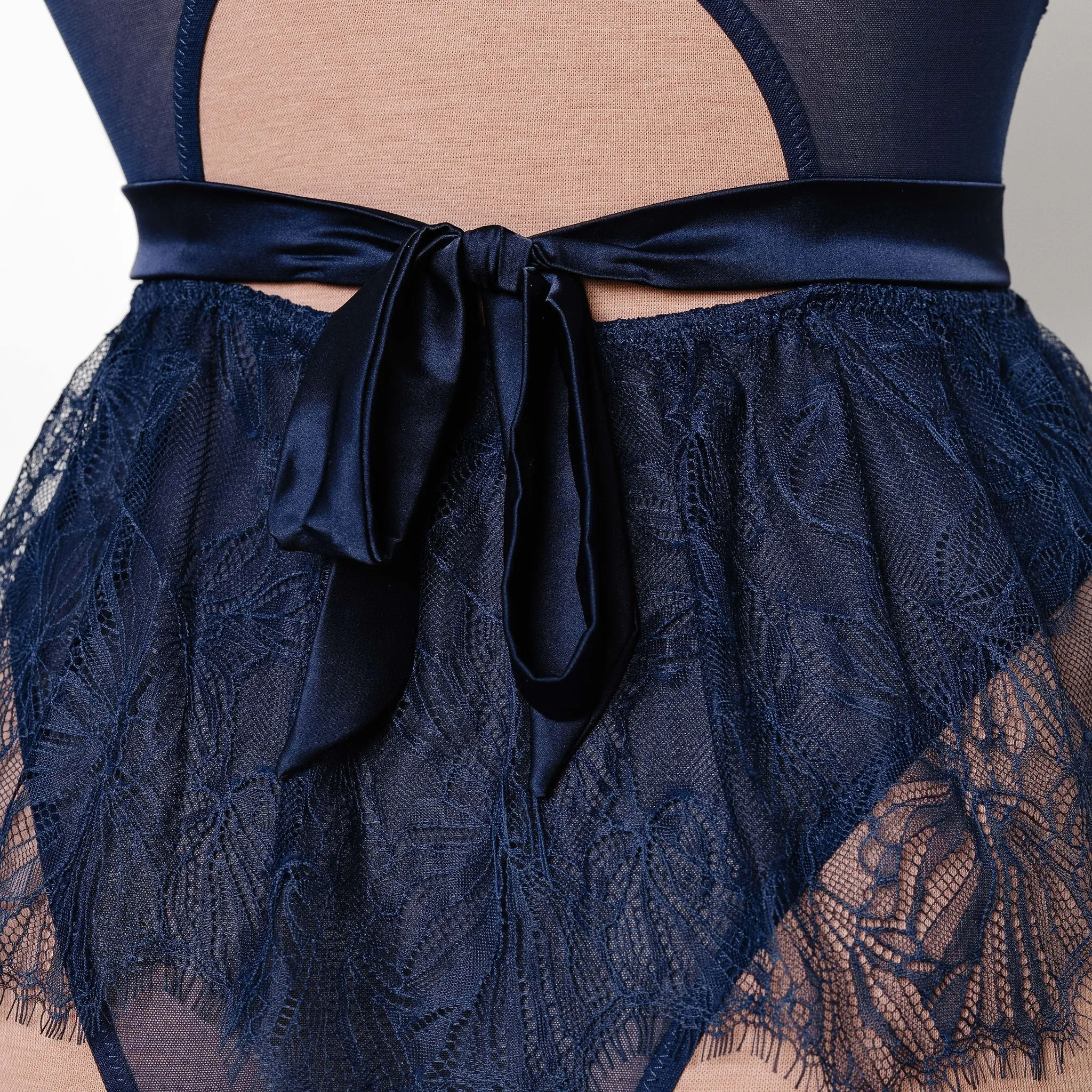 Eyelash Lace Crotchless Teddy - Navy