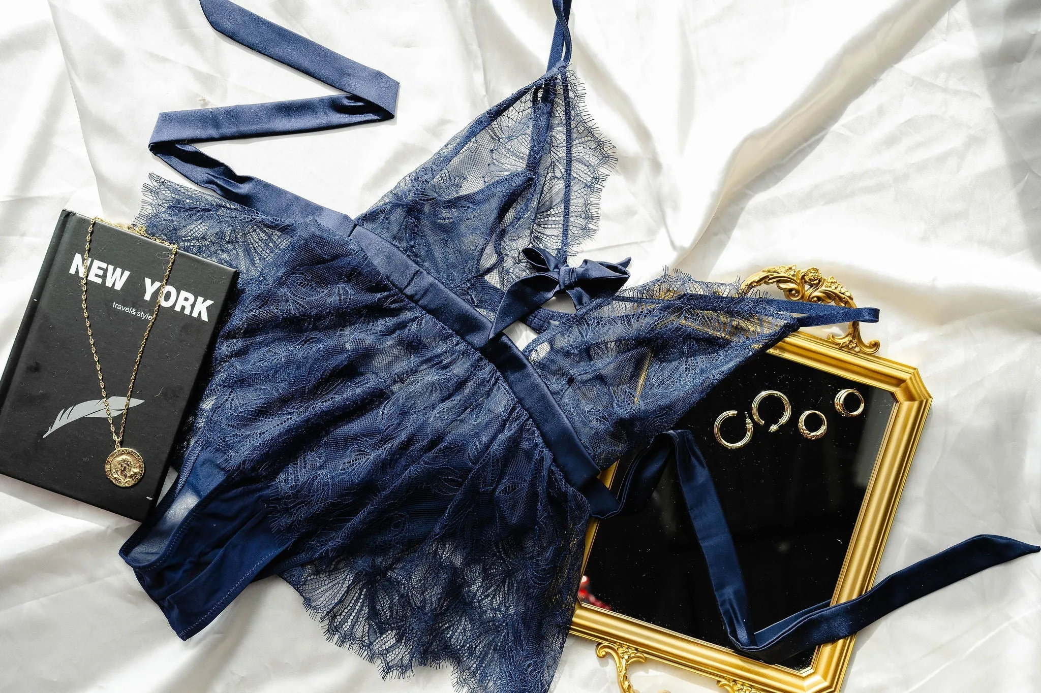 Eyelash Lace Crotchless Teddy - Navy