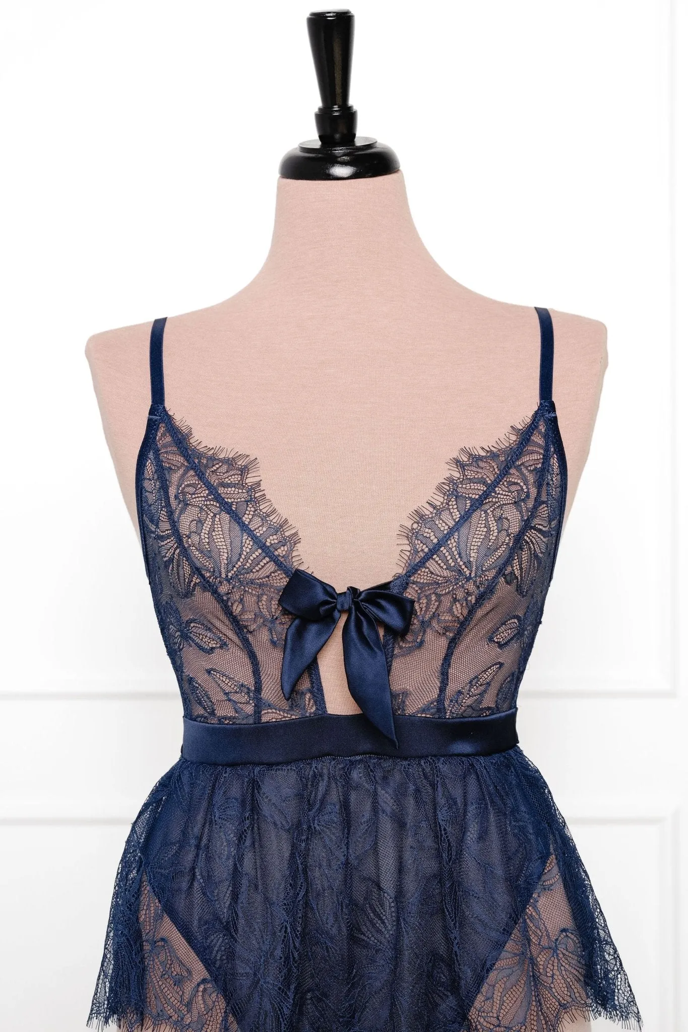 Eyelash Lace Crotchless Teddy - Navy