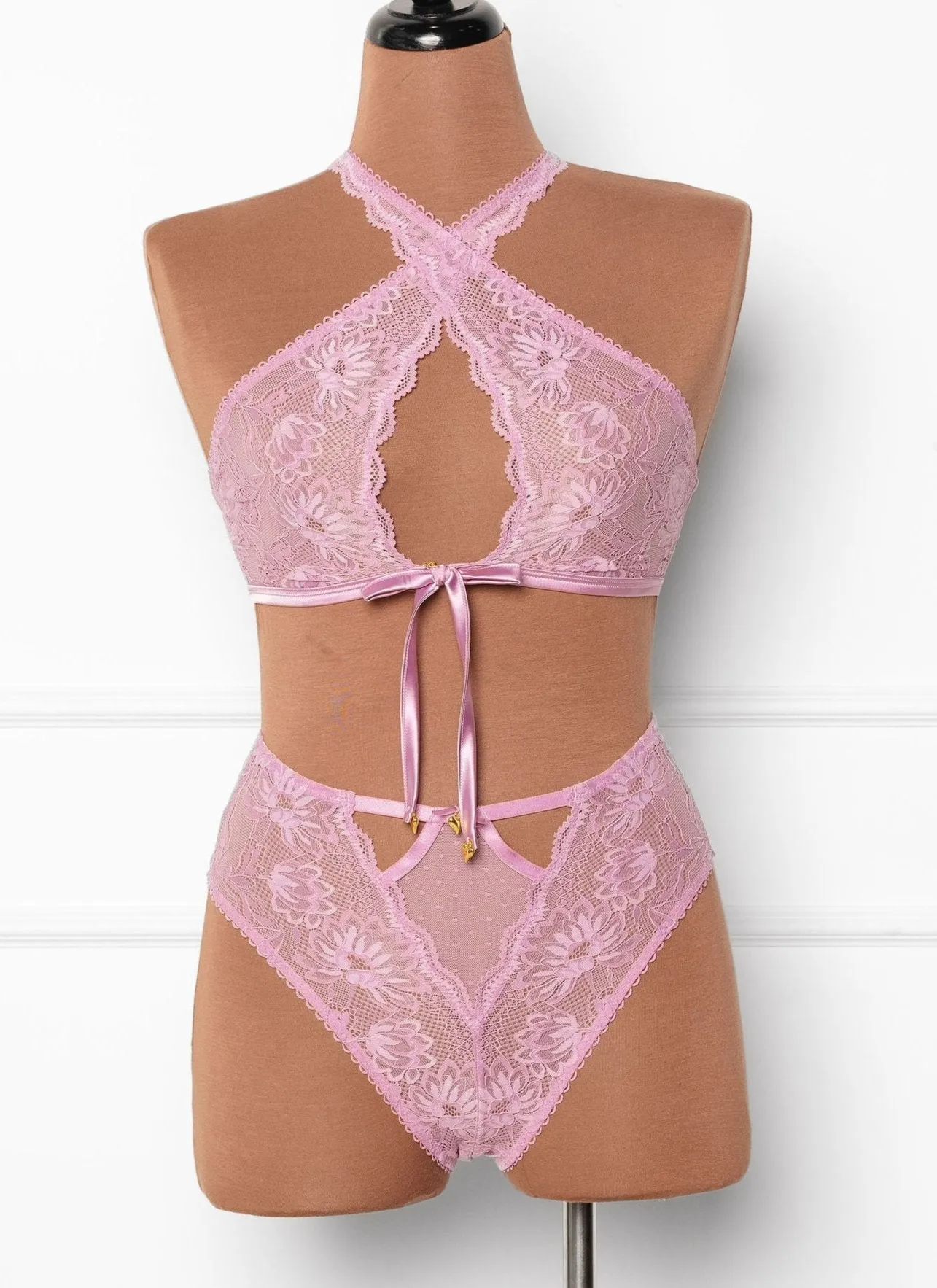 Lacy Crossover Bralette - Lilac