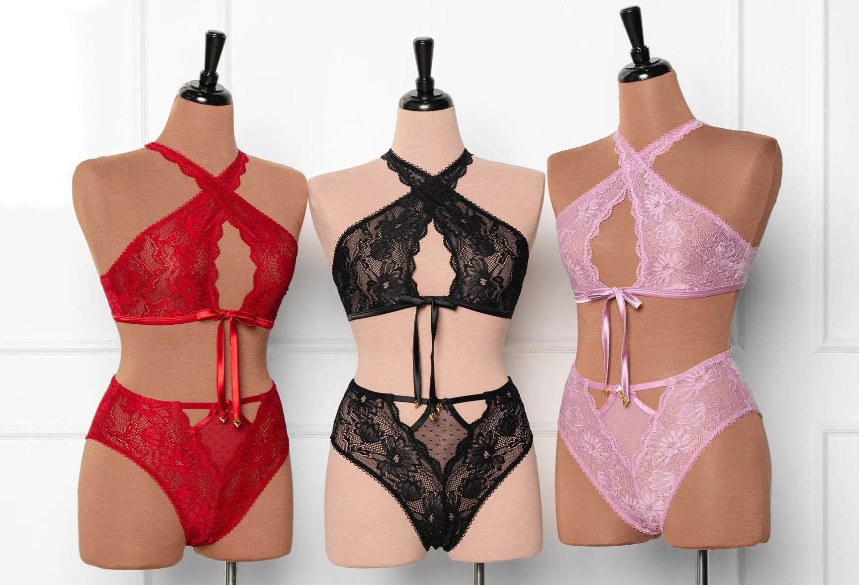Lacy Crossover Bralette - Lilac