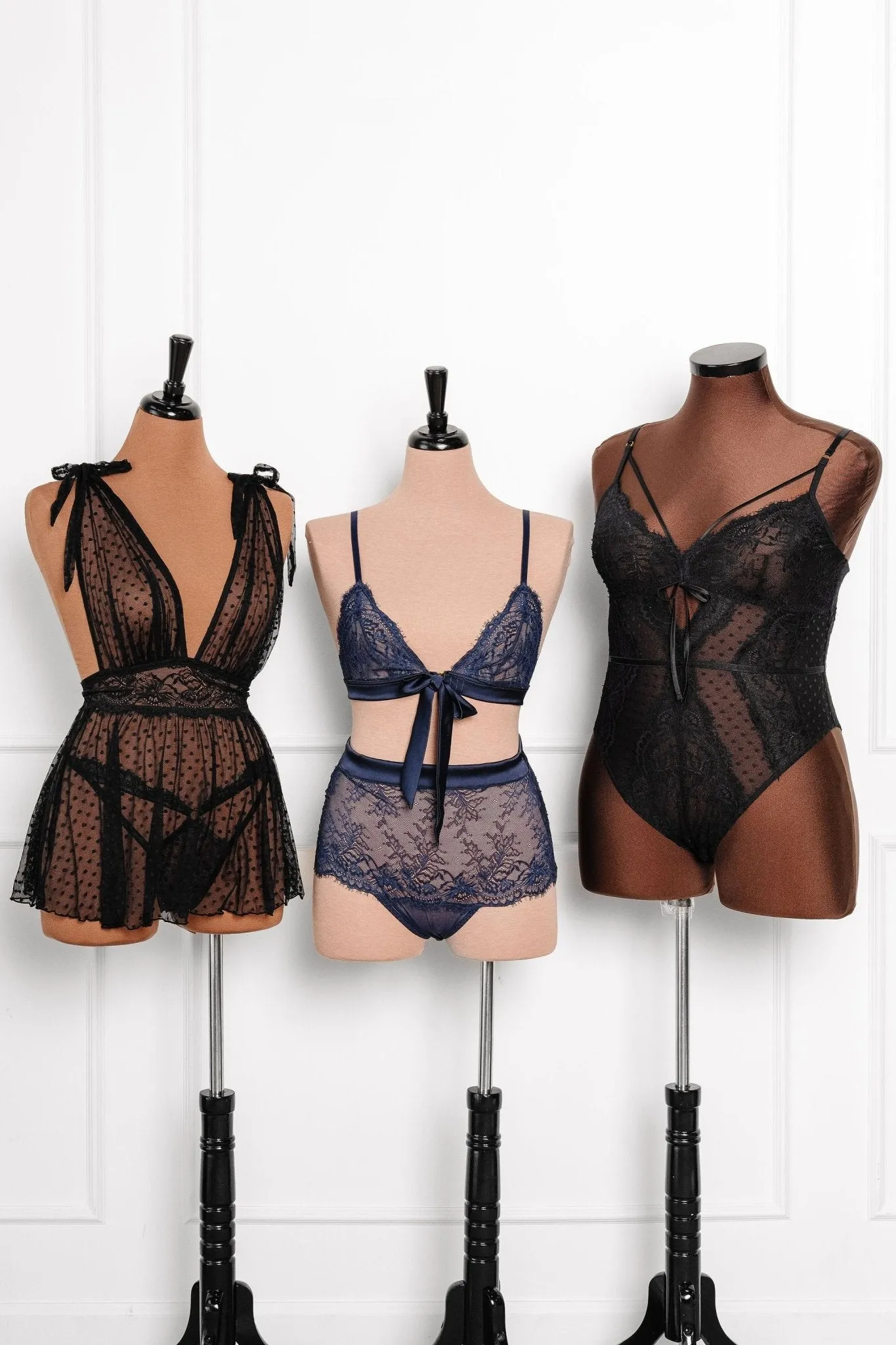 Lacy Crotchless Polka Dot Teddy - Black