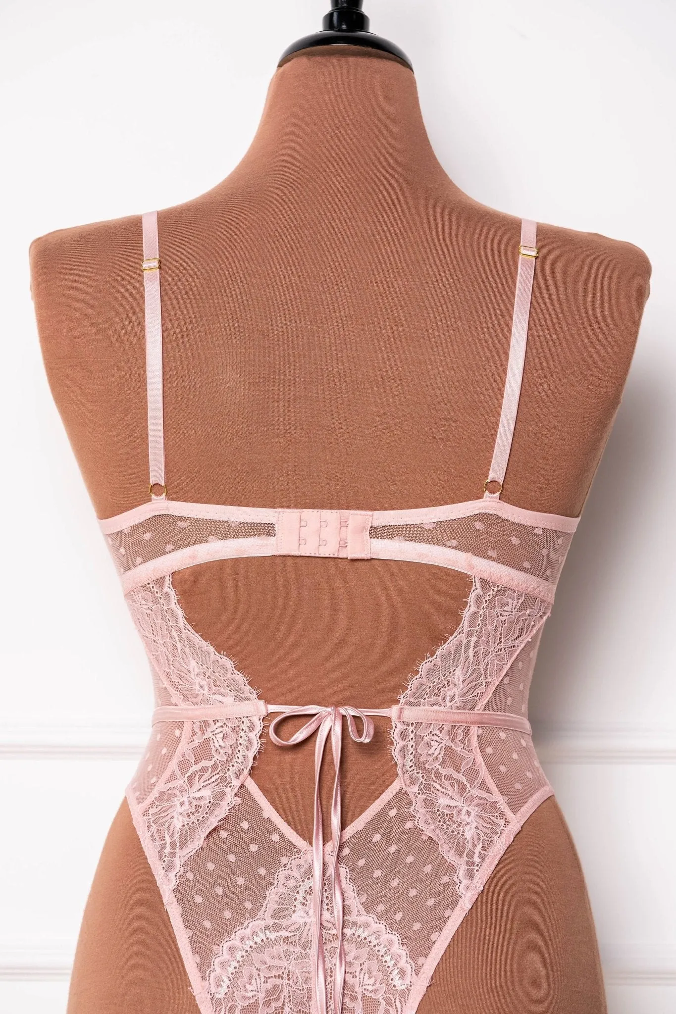 Lacy Crotchless Polka Dot Teddy - Blush