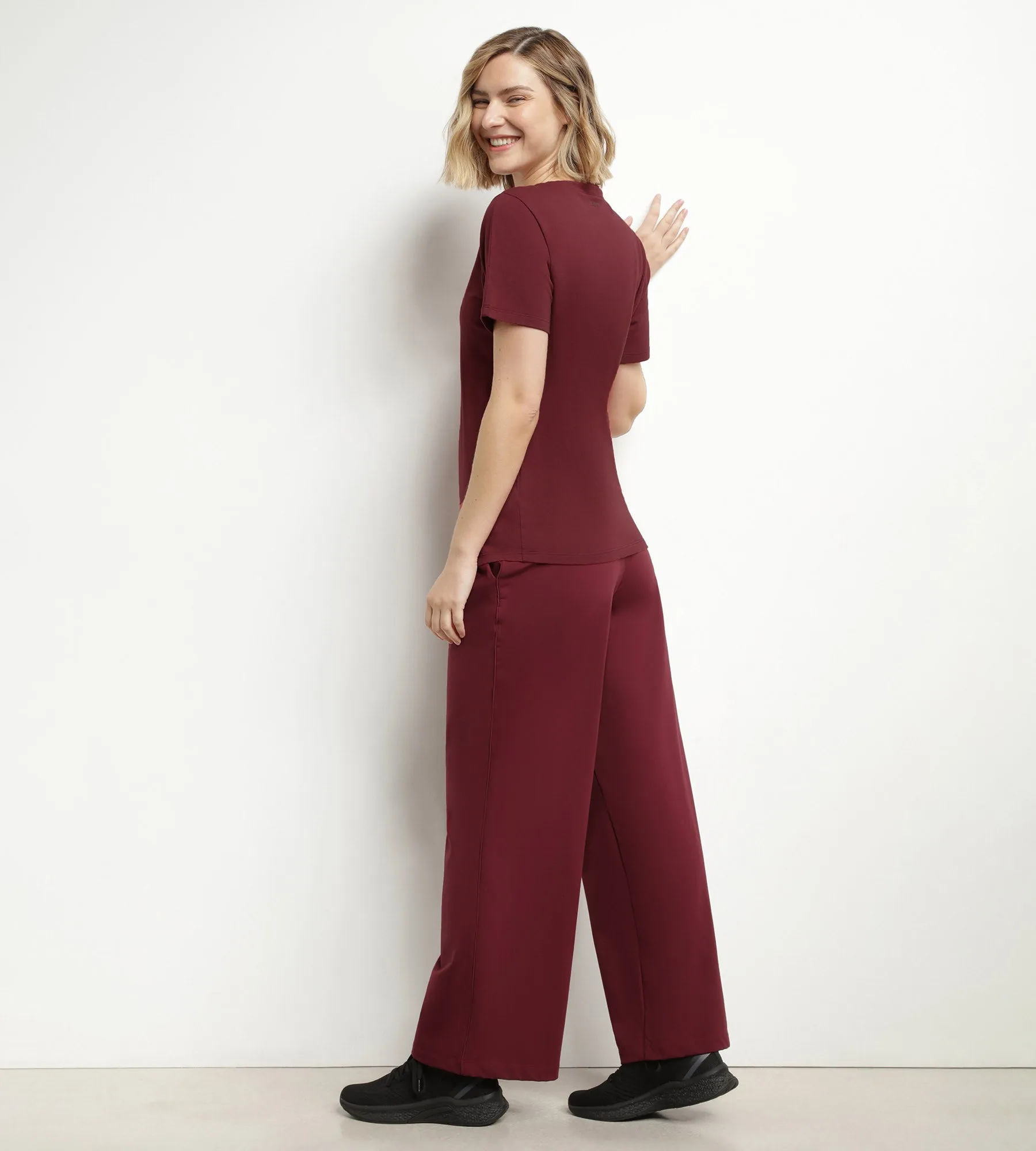 Thermoregulating women's sports T-shirt in Bordeaux jersey Dim Move