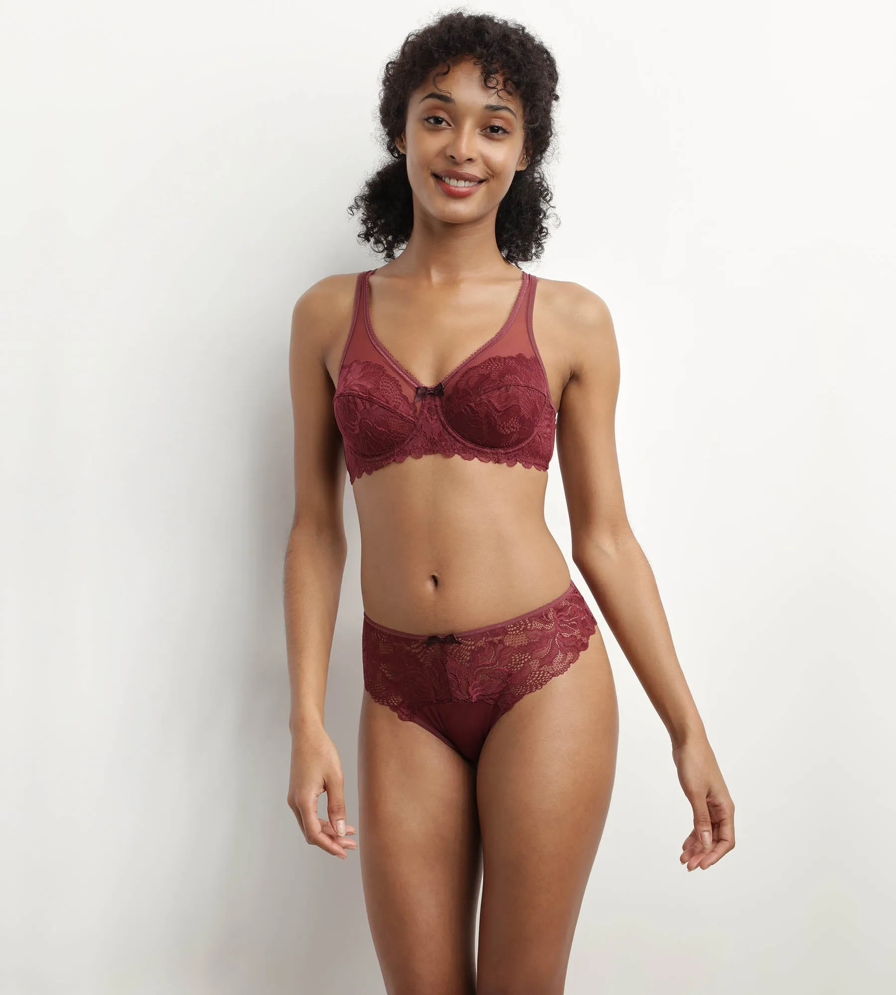 Women's lace and microfibre briefs in Dark Ruby Generous Essentiel